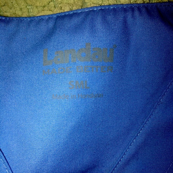 NWT Landau Blue Scrub Top, Size Small - Picture 3 of 3